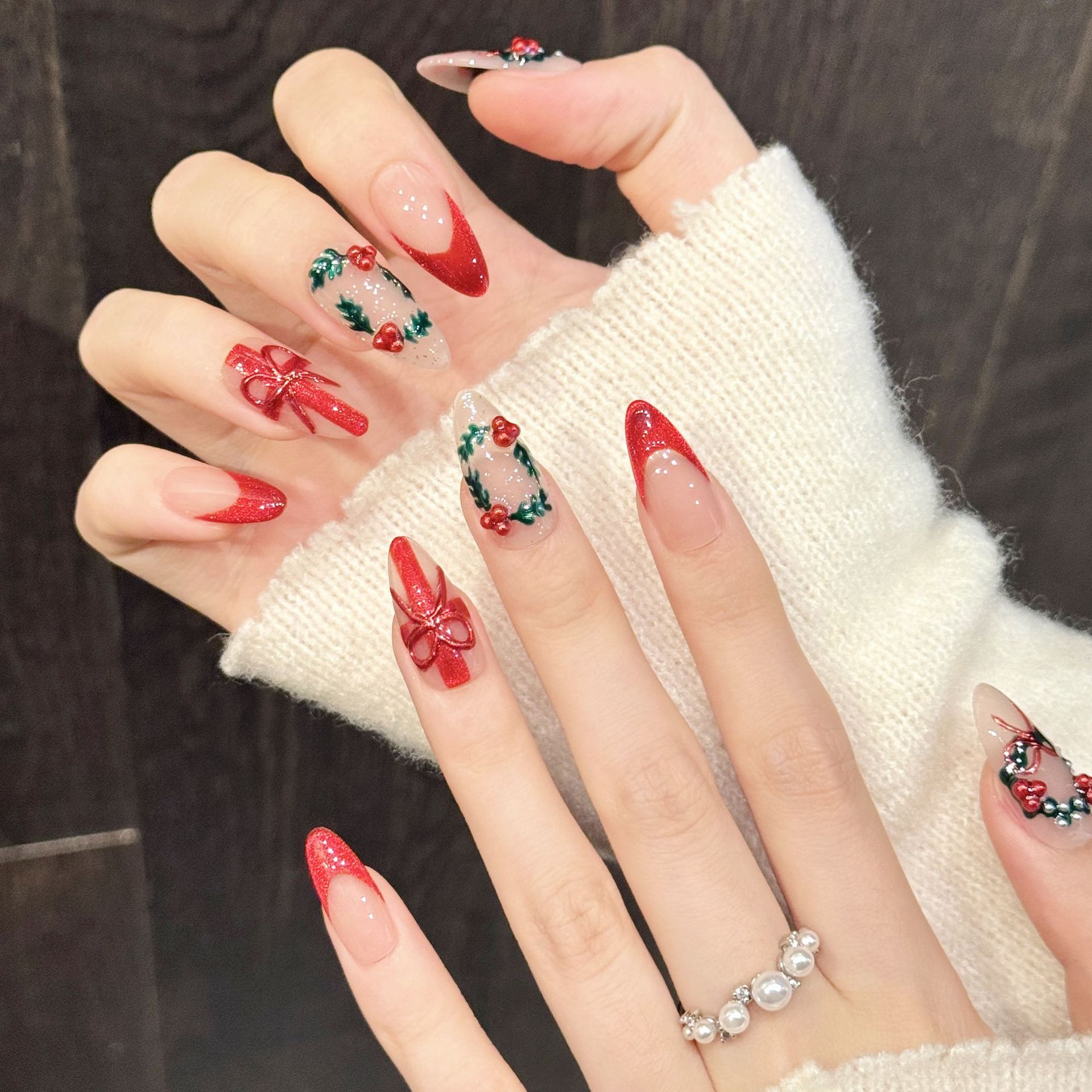 10 pezzi di Natale rosso nudo  - Nail Art Press On recensione e prezzo