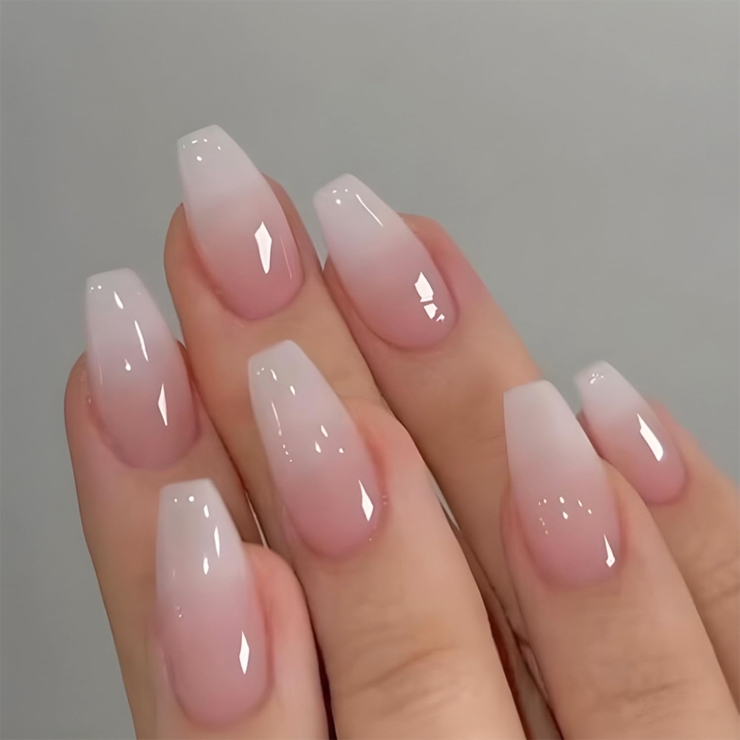 Un set di 24 adesivi per unghi - Nail Art Pink recensione e prezzo