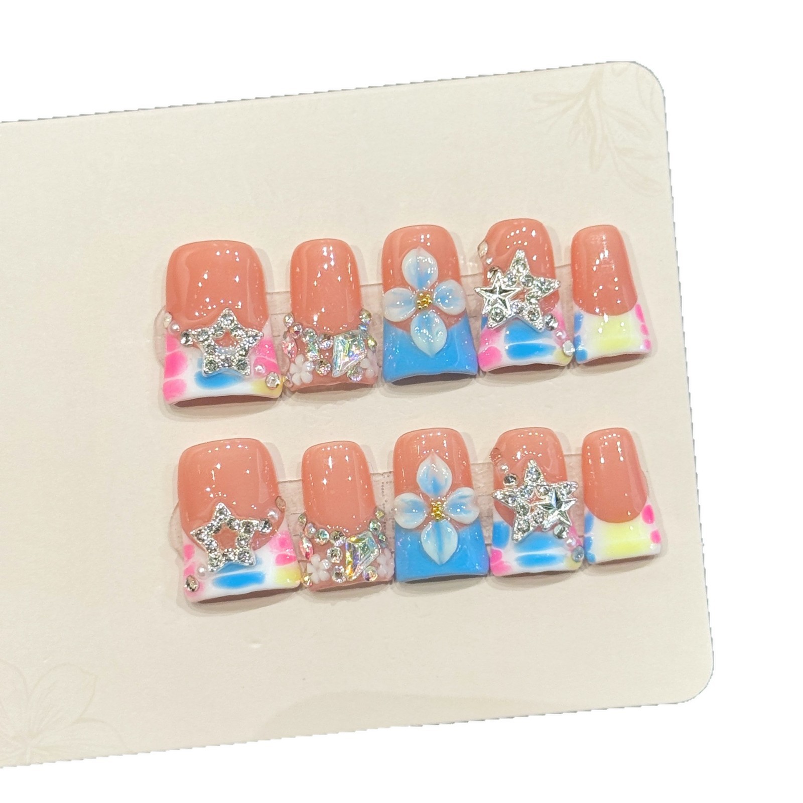 10 Pezzi di Unghie Finte di Lu - Nail Art Press On recensione e prezzo