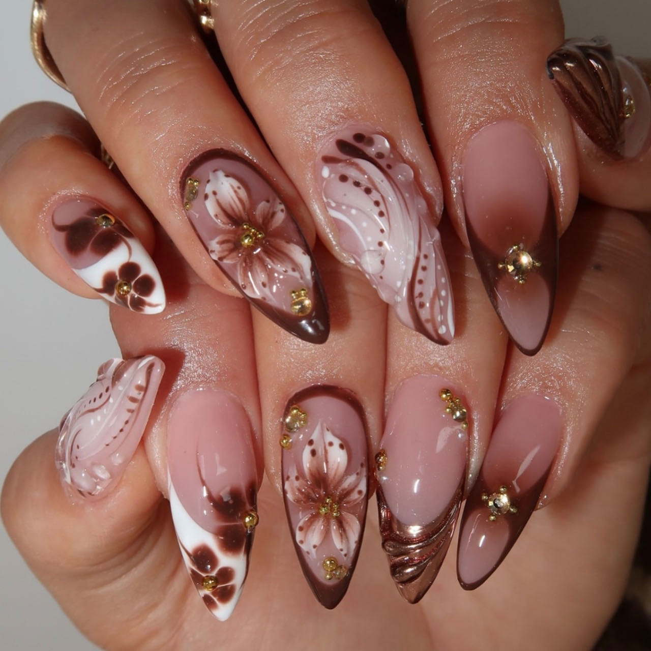 Unghie finte di media lunghezz - Nail Art Press On recensione e prezzo