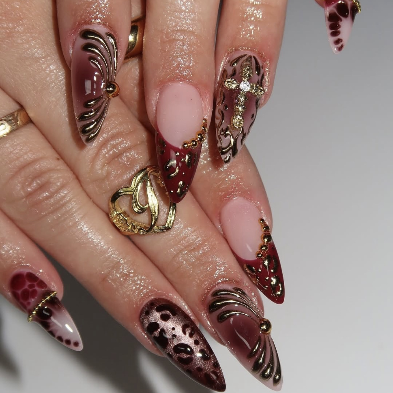 Unghie finte di media lunghezz - Nail Art Press On recensione e prezzo